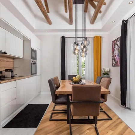 Deluxe Kvarner 1 Apartment Lovran