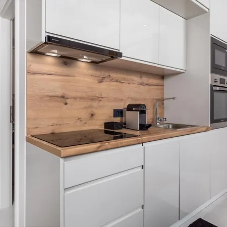 Apartment Deluxe Kvarner 1
