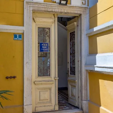 Deluxe Kvarner 1 Apartment *